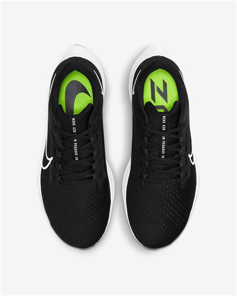 nike brede voeten schoenen